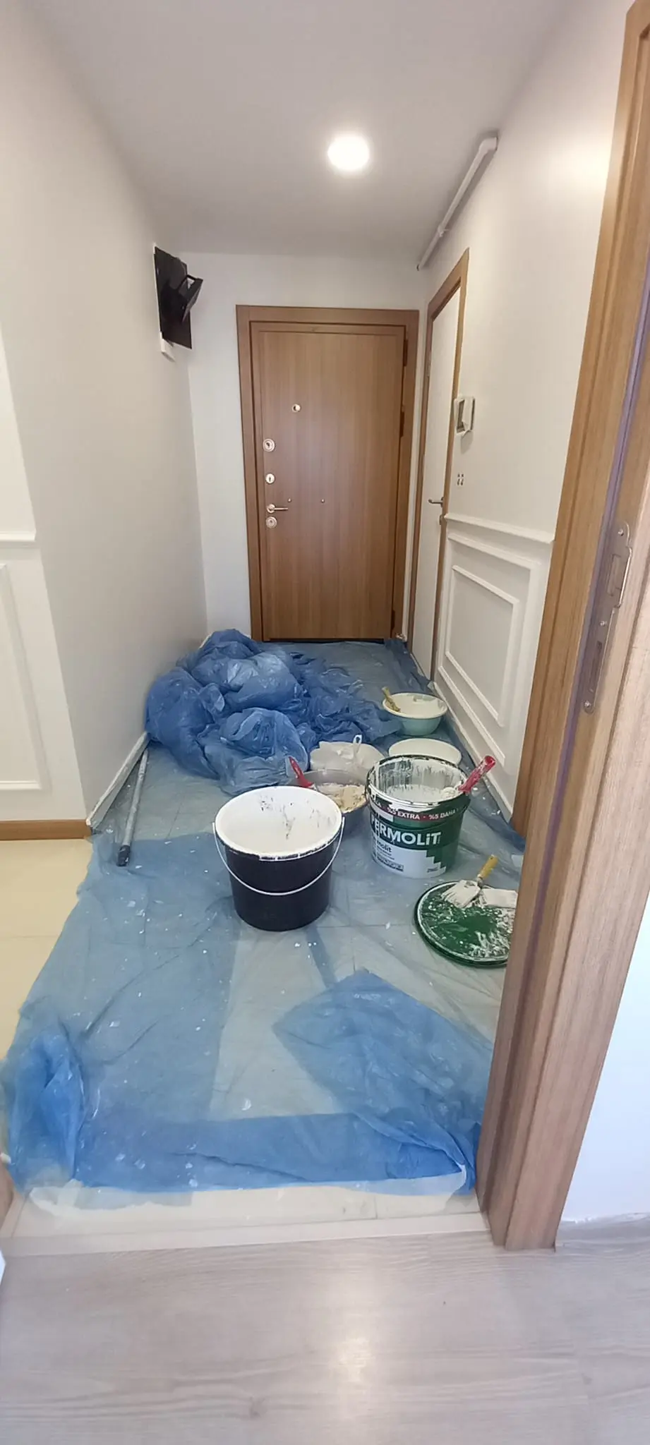 Kapı Çevresi Boya Badana Sonrası